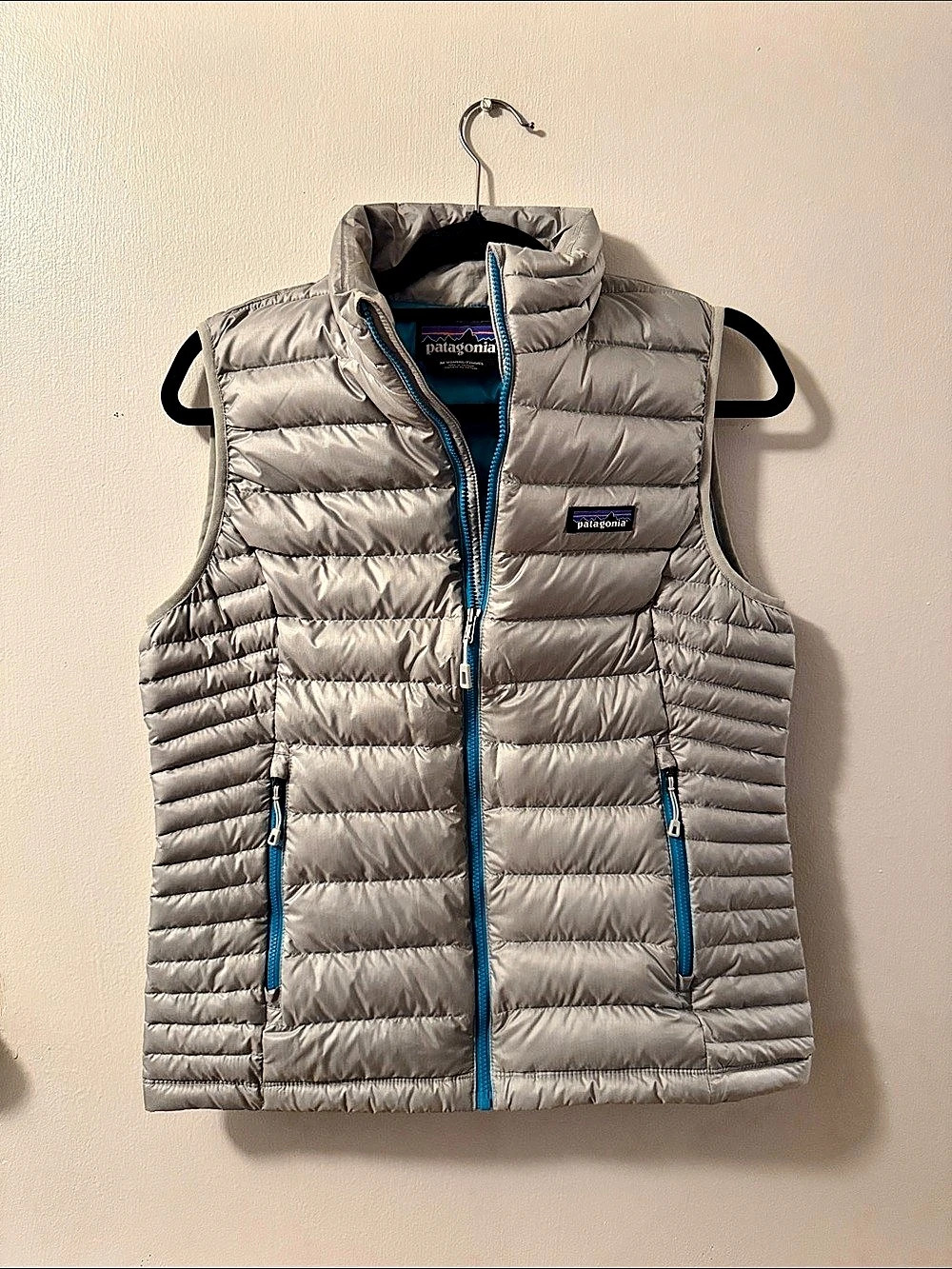 Patagonia Women's Down Sweater Vest Gray Medium